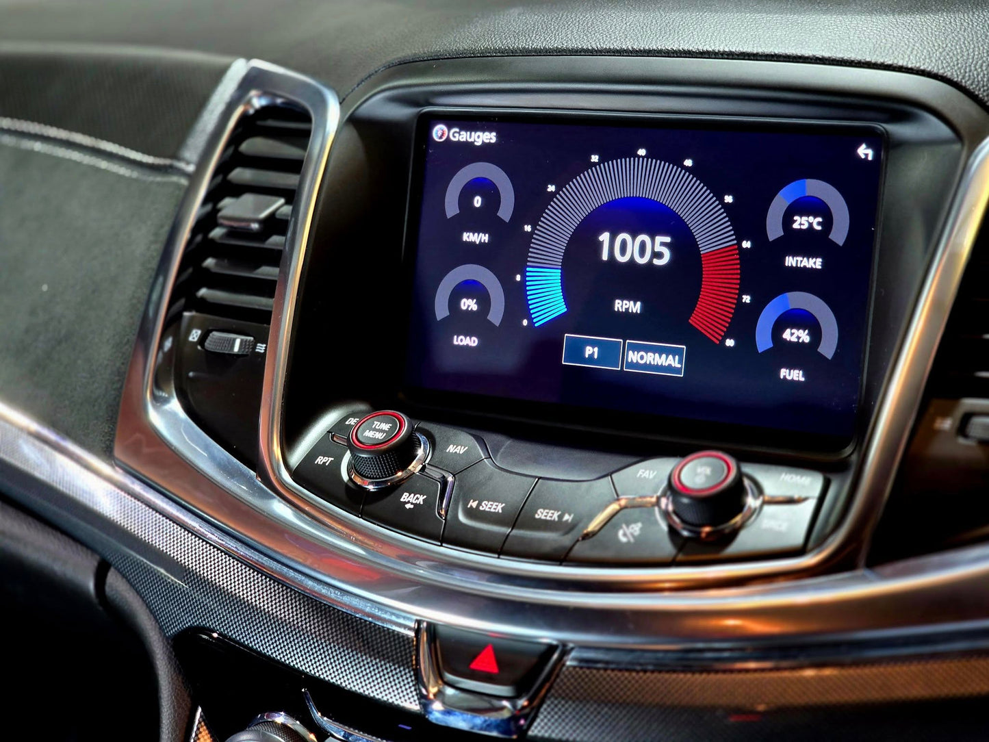 Holden Commodore VF Premium Apple Carplay & Android Auto Solution